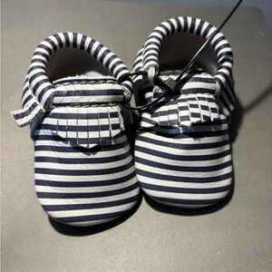 Freshly Picked Moccasins - Navy/White Stripe